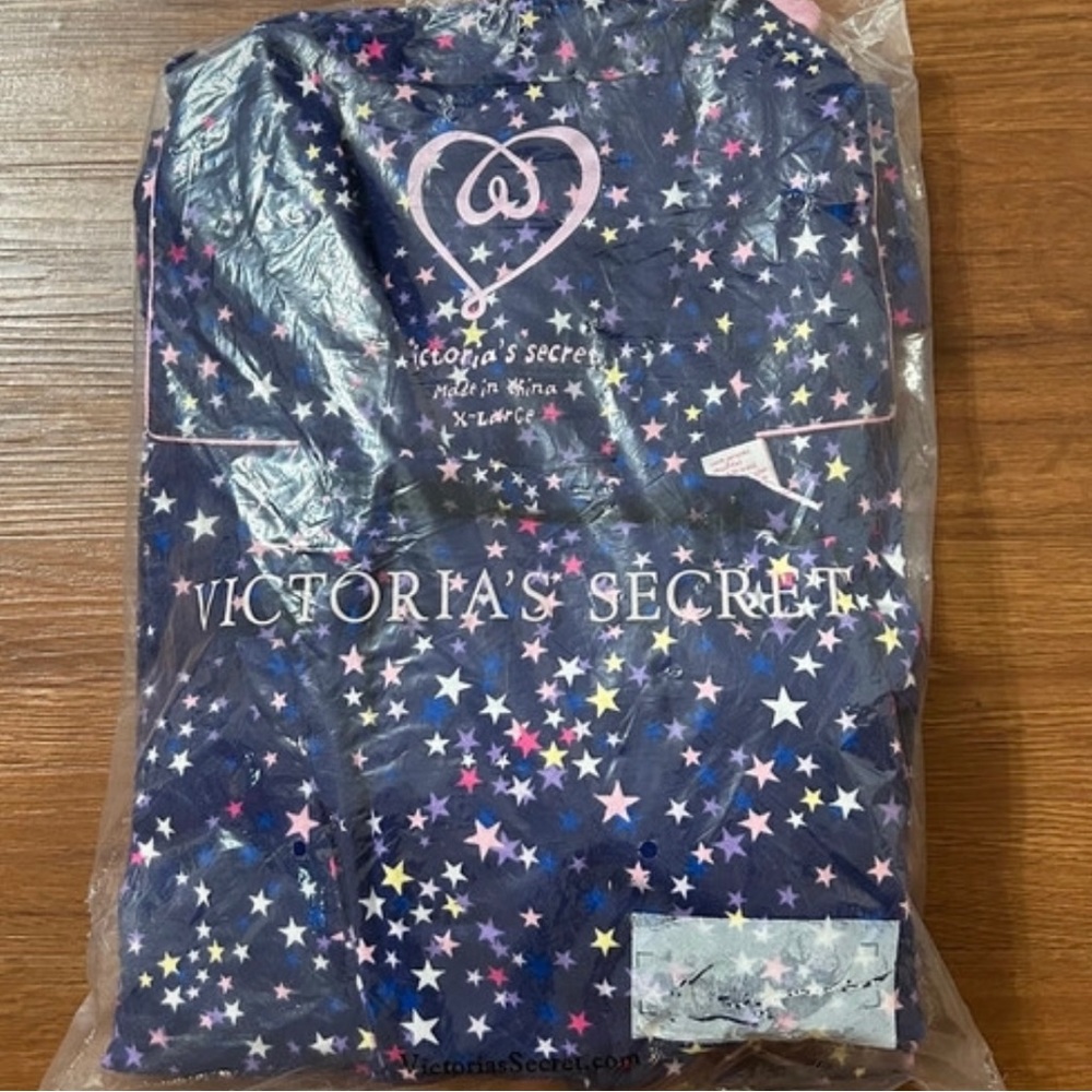 NIB VS 100% COTTON 2 PIECE PJ’s WITH DRAWSTRING WAIST AND BUTTON DOWN SHIRT